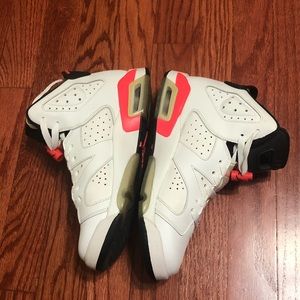 Air Jordan Infrared 6s - NO ORIGINAL BOX
